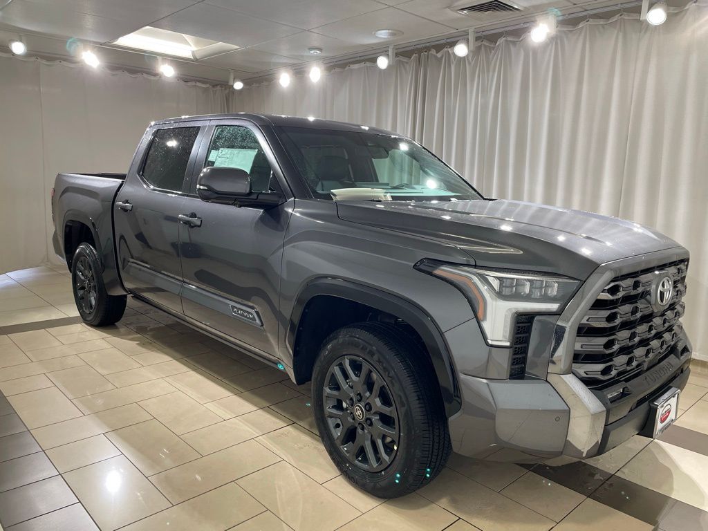 2025 Toyota Tundra Platinum 7