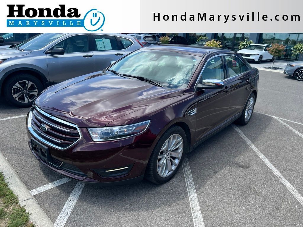 2018 Ford Taurus Rojo (Burgundy) Sedán Tracción delantera 6 velocidades Automática