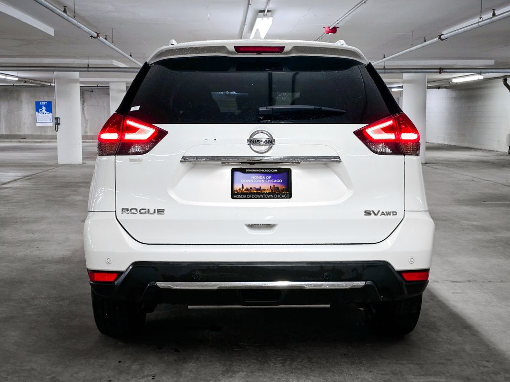 2019 Nissan Rogue SV 8