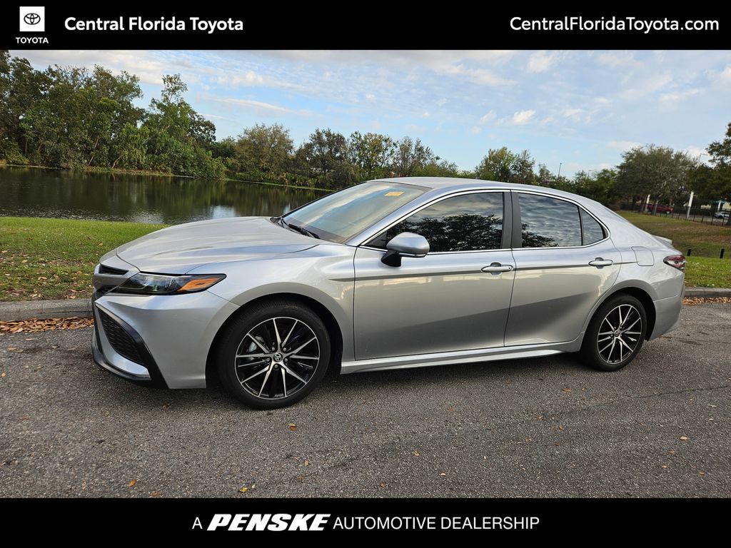 2023 Toyota Camry SE -
                Orlando, FL