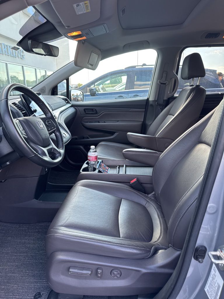 Thumbnail: 2021 Honda Odyssey - 7