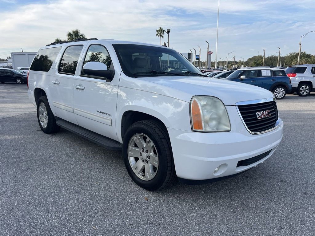 2011 GMC Yukon XL SLT 1500 2