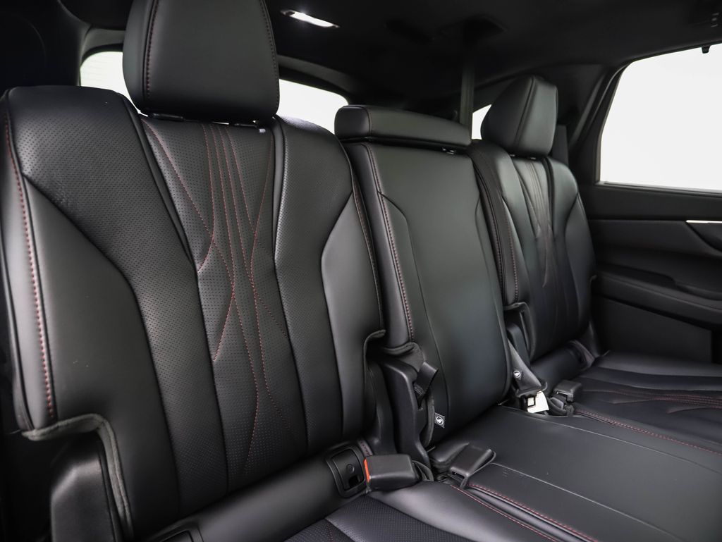 Thumbnail: 2025 Acura MDX - 30