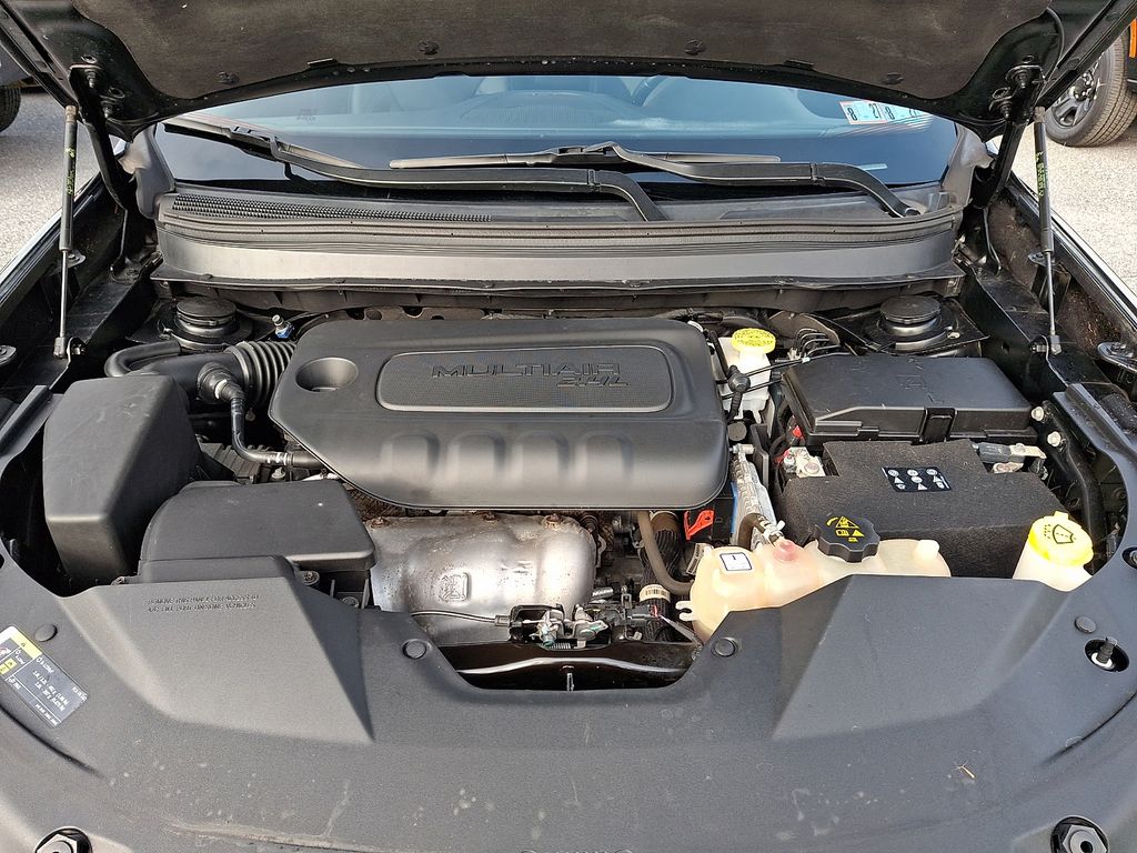 2020 Jeep Cherokee Latitude Plus Black at Auto Express Mitsubishi