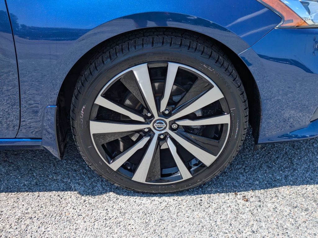 2020 Nissan Altima SR