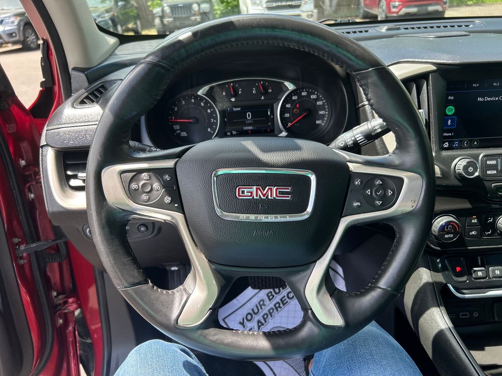 Certified Used 2018 Red GMC Denali image 22