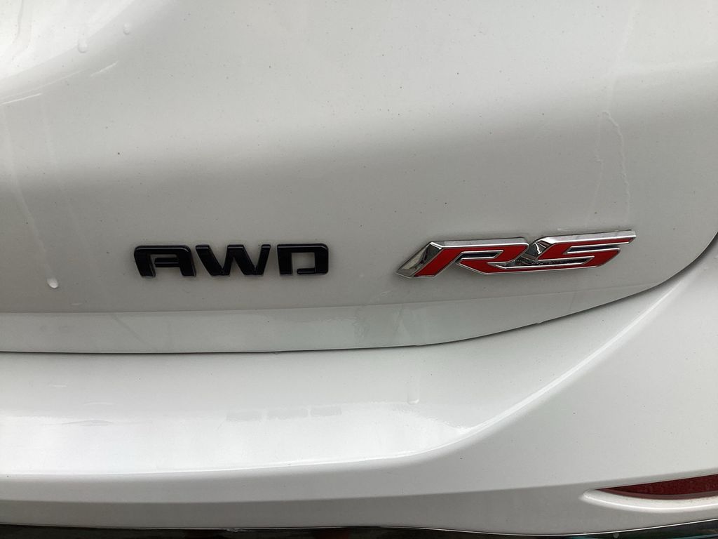 Used 2022 Chevrolet Equinox SUV