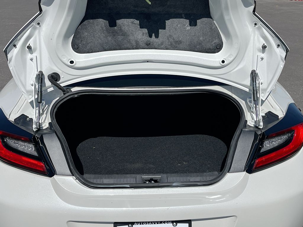 Used 2024 White Subaru Limited image 24