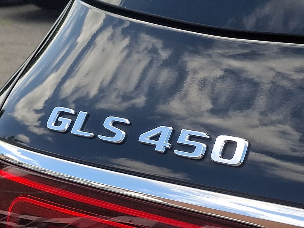 Thumbnail: 2021 Mercedes-Benz GLS - 29