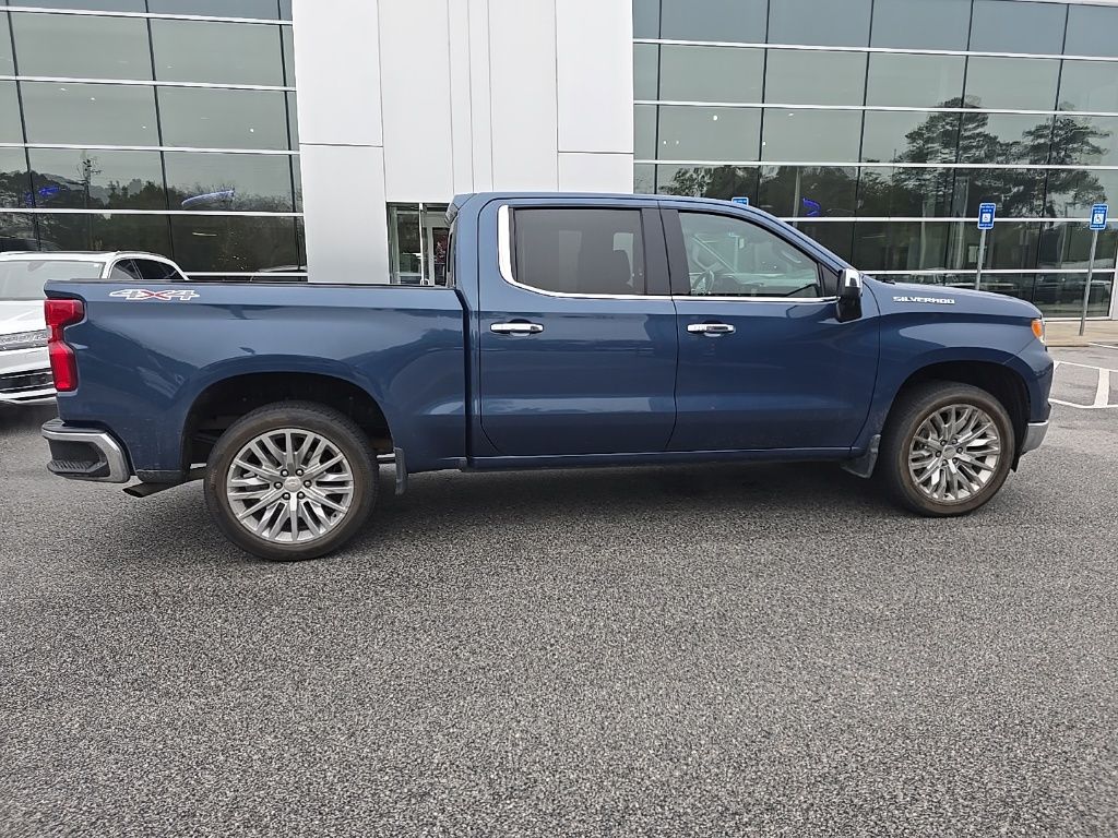 2024 Chevrolet Silverado 1500 LTZ