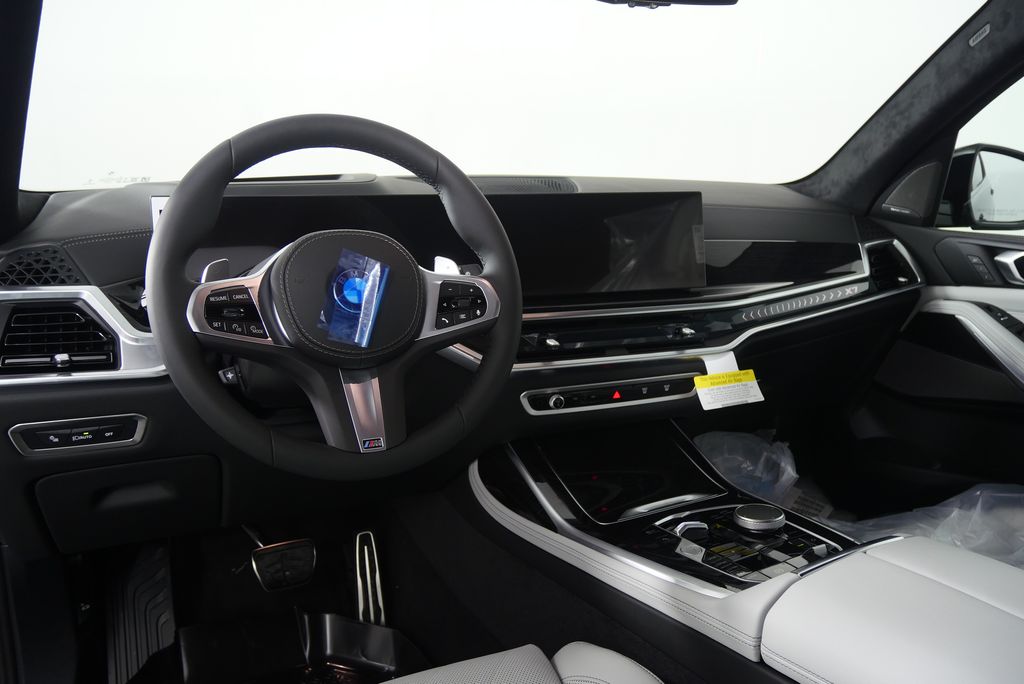 Thumbnail: 2026 BMW X7 - 20