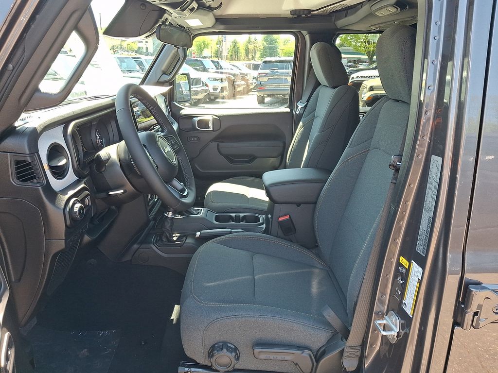 New 2026 Jeep Wrangler SUV