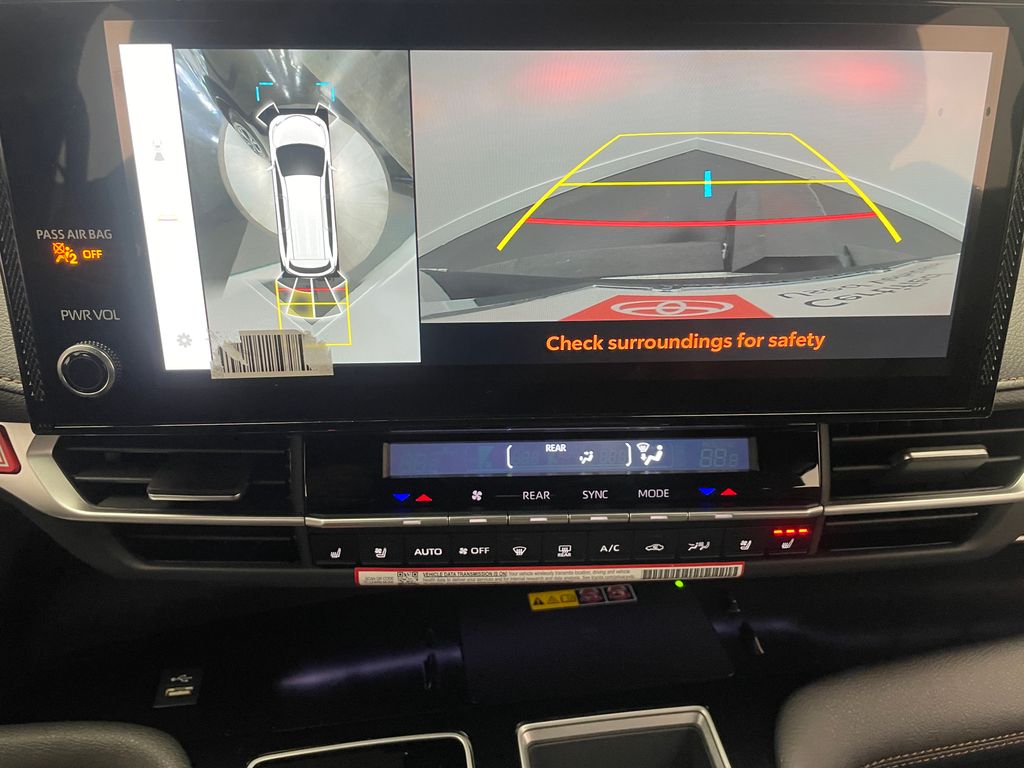 Thumbnail: 2026 Toyota Sienna - 26