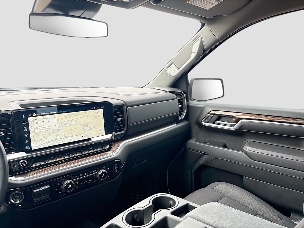 Used 2025 Gray Chevrolet LT image 23