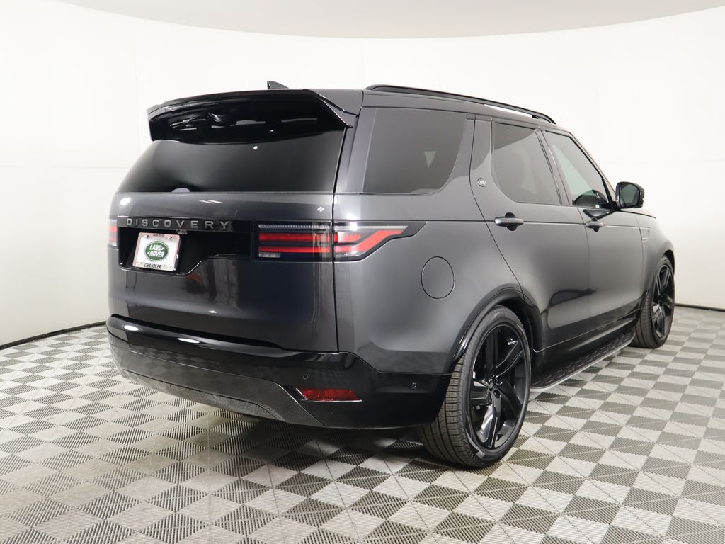 2025 Land Rover Discovery Dynamic SE 5