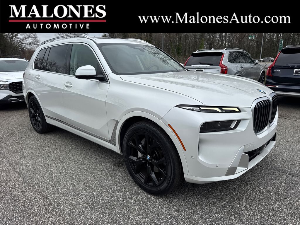 2023 BMW X7 xDrive40i AWD