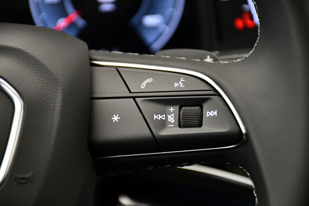 Thumbnail: 2026 Audi Q7 - 24