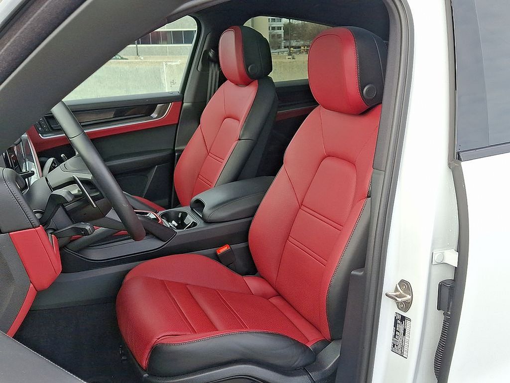 Thumbnail: 2024 Porsche  - 13