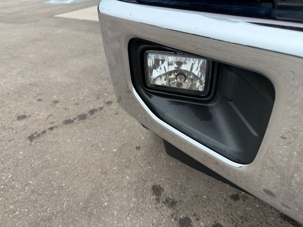 Used 2017 Brown Ford XLT image 11