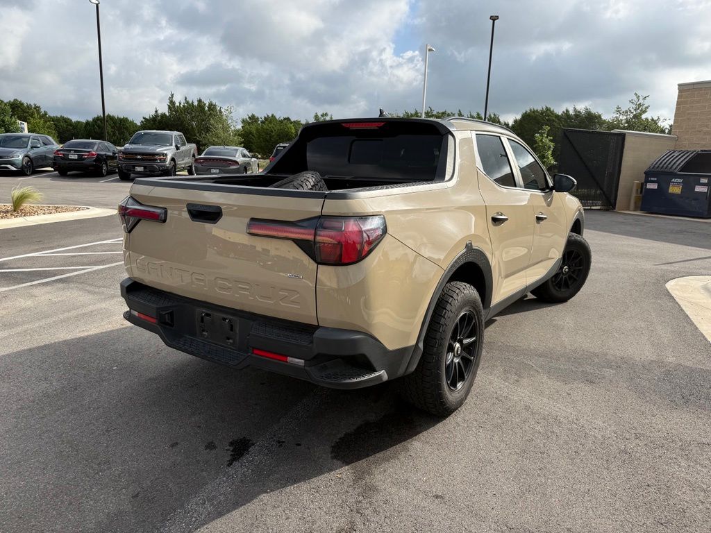 Thumbnail: 2023 Hyundai Santa Cruz - 4