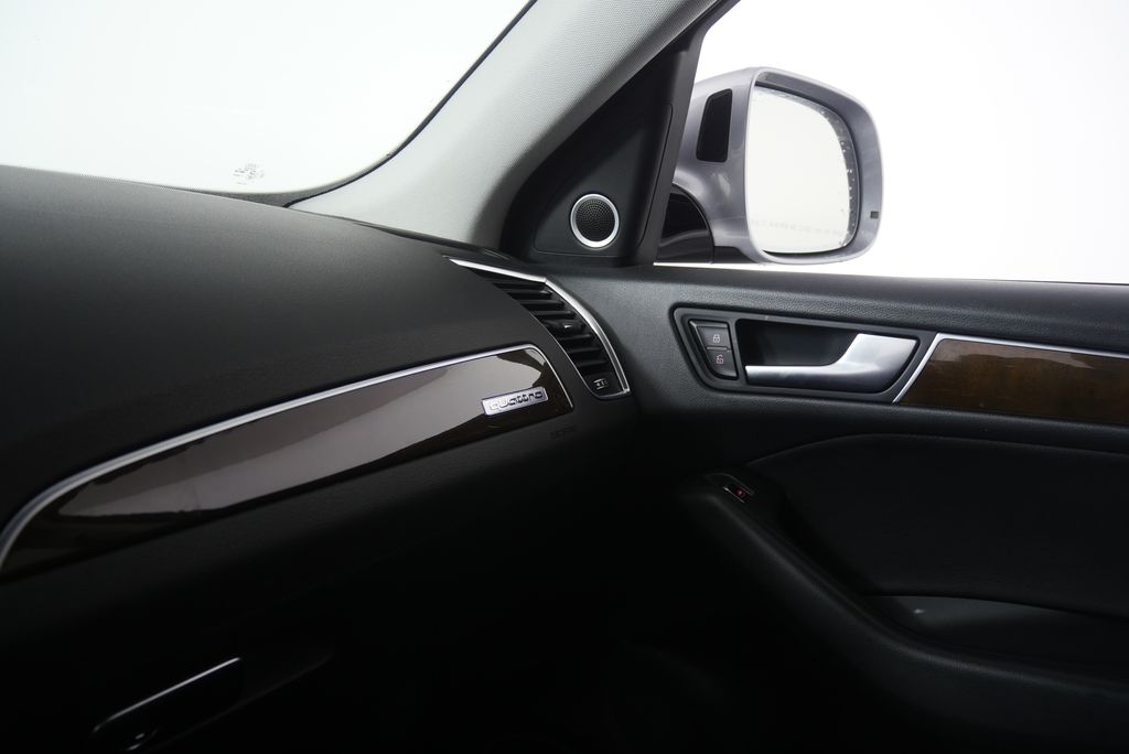 Thumbnail: 2016 Audi Q5 - 22