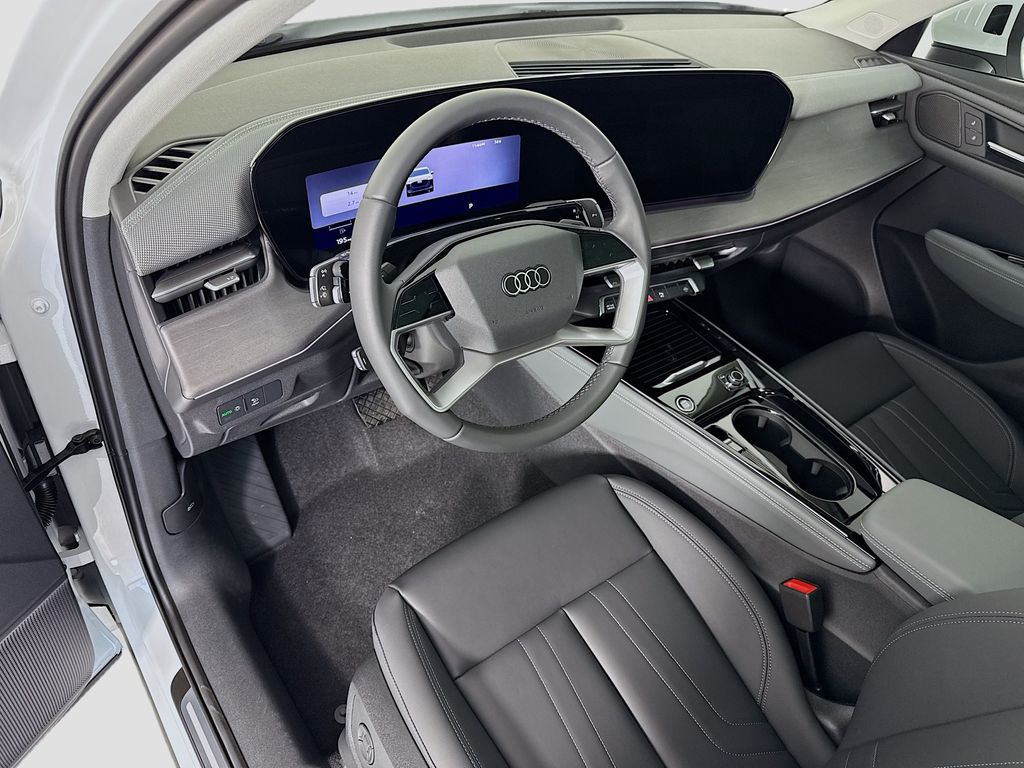 Thumbnail: 2026 Audi Q3 - 10