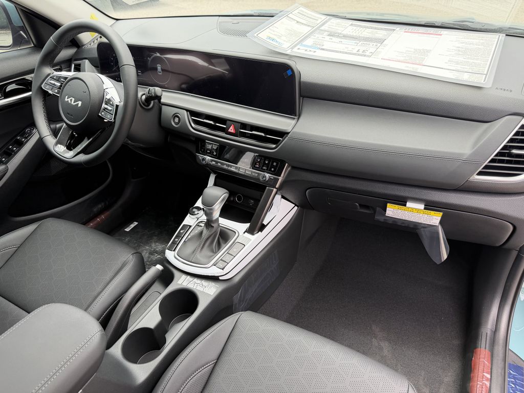new 2026 Kia Seltos car, priced at $25,286
