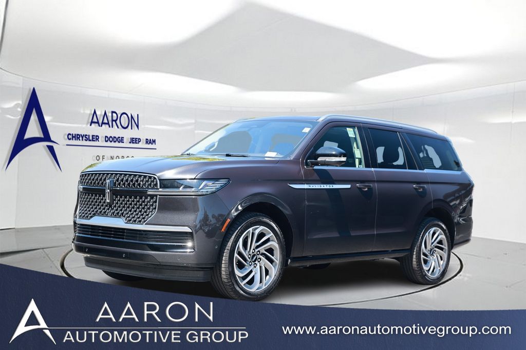 Starlight 2025 Lincoln Navigator SUV / Crossover Four-Wheel Drive Automatic