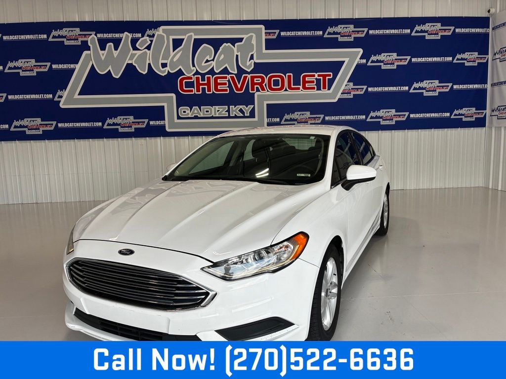 Oxford White 2018 Ford Fusion Sedan Front-Wheel Drive 6-Speed Automatic
