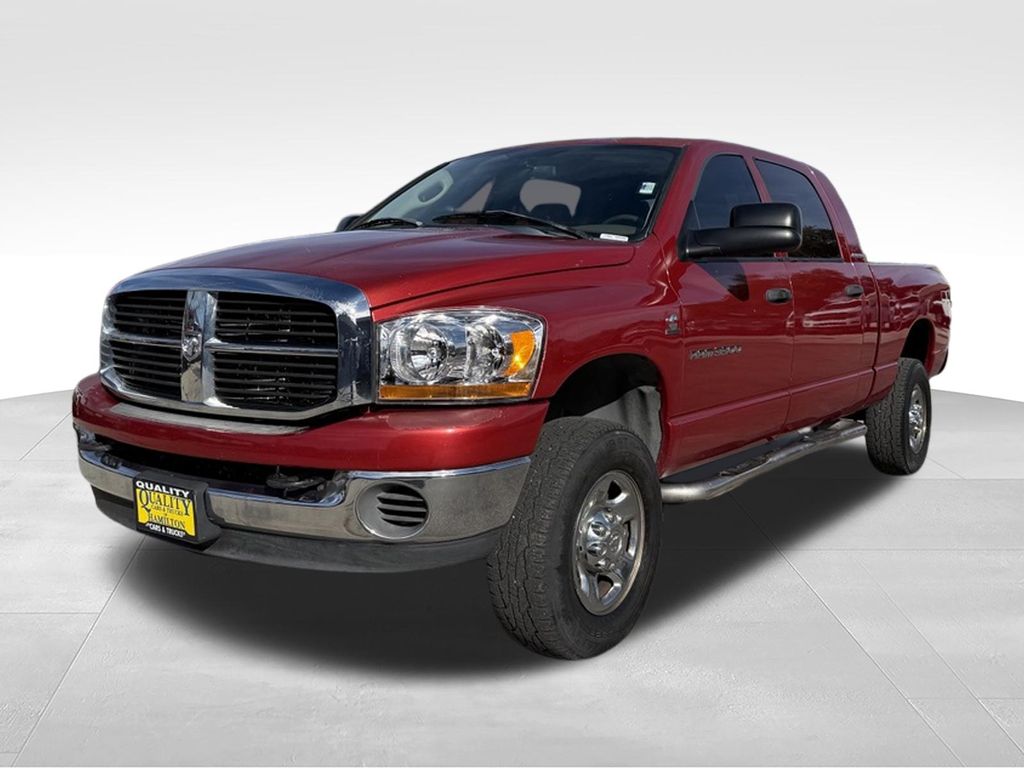 2006 Dodge RAM 3500 SLT Mega Cab 4WD    