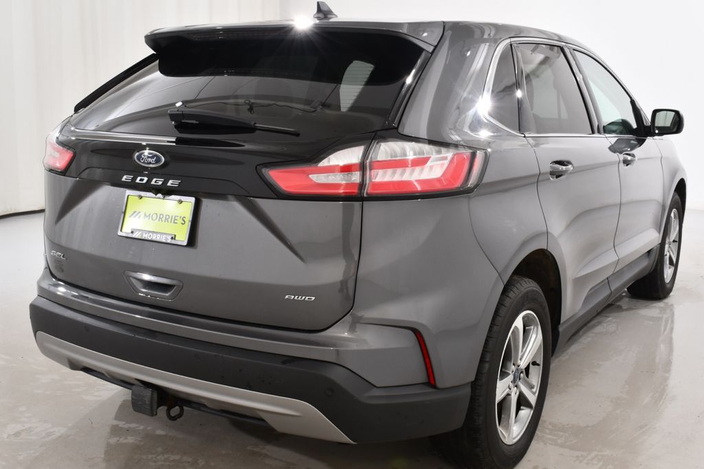 Used 2022 Gray Ford SEL image 12