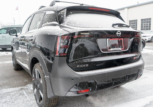 2026 Nissan Kicks SR - 6