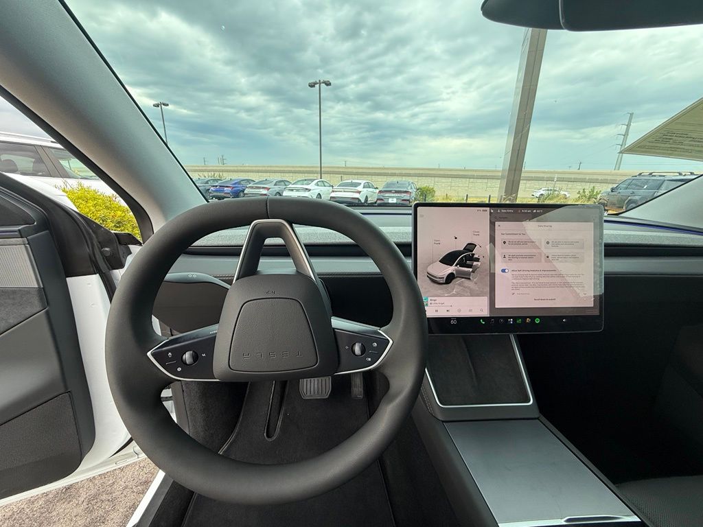 Thumbnail: 2026 Tesla Model Y - 17