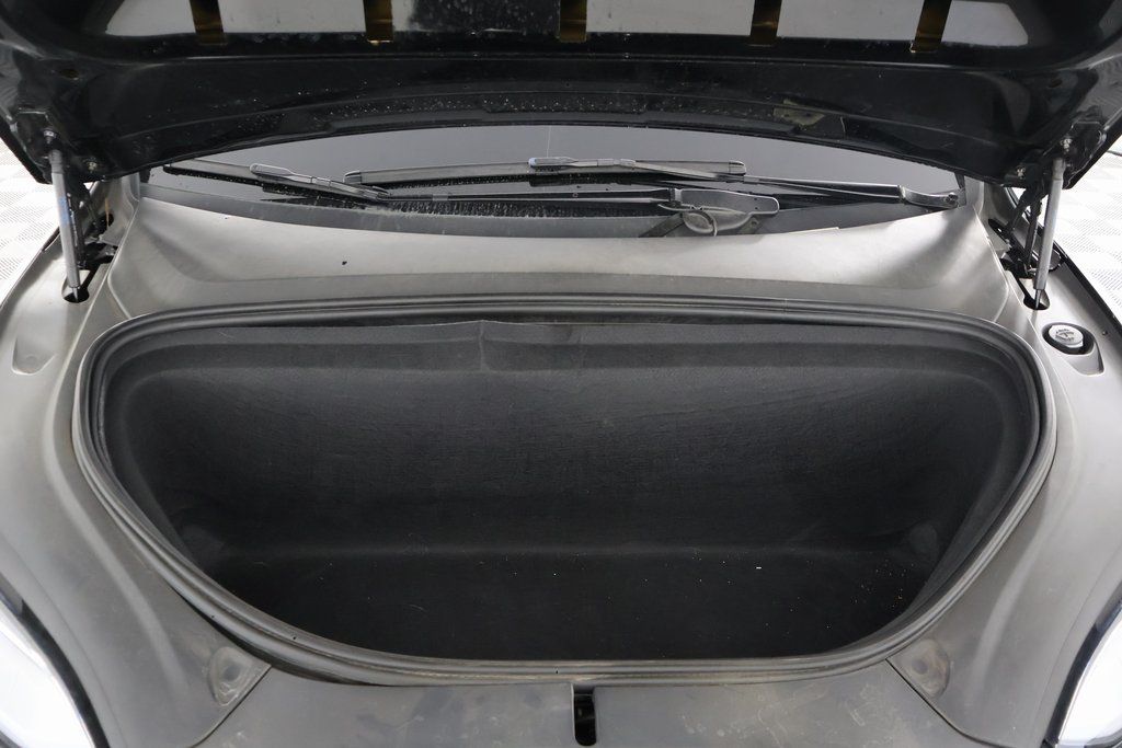 Thumbnail: 2021 Tesla Model X - 14