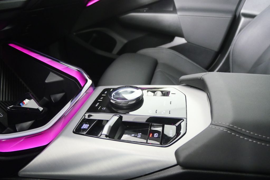 Thumbnail: 2025 BMW X3 - 23