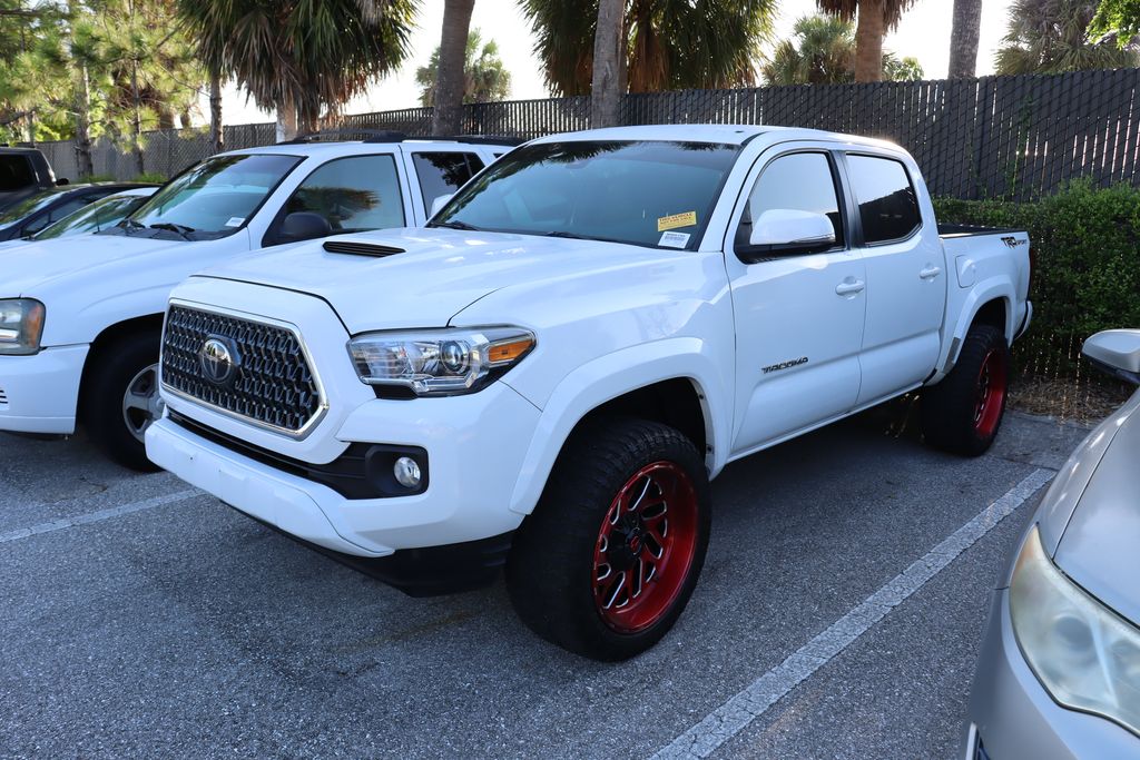 Thumbnail: 2018 Toyota Tacoma - 1