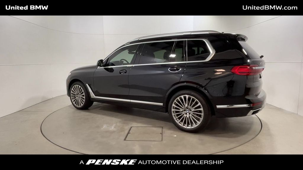 2022 BMW X7 xDrive40i 6