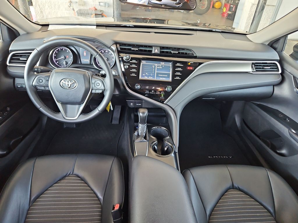 2018 Toyota Camry 9