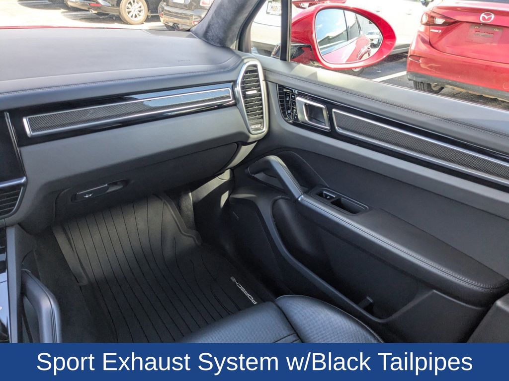 2021 Porsche Cayenne GTS