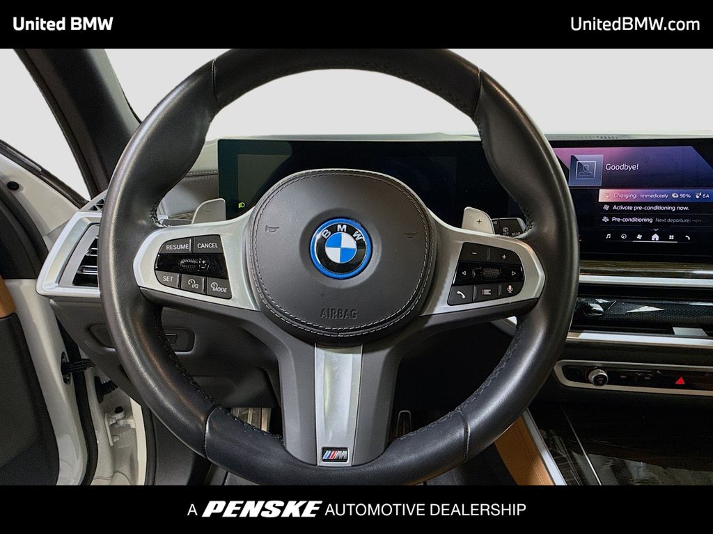 Thumbnail: 2024 BMW X5 - 6