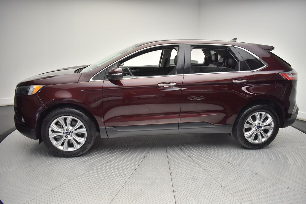 Thumbnail: 2022 Ford Edge - 8