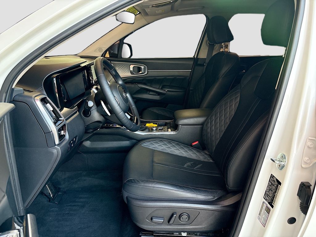 Thumbnail: 2021 Kia Sorento - 19