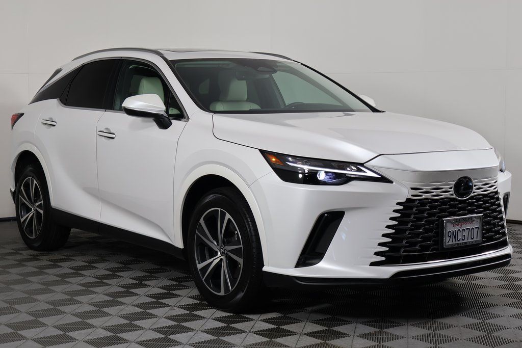 Thumbnail: 2024 Lexus RX - 3