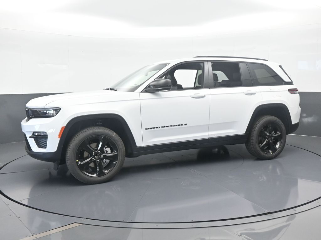 New 2025 Bright White Clearcoat Jeep Limited image 2