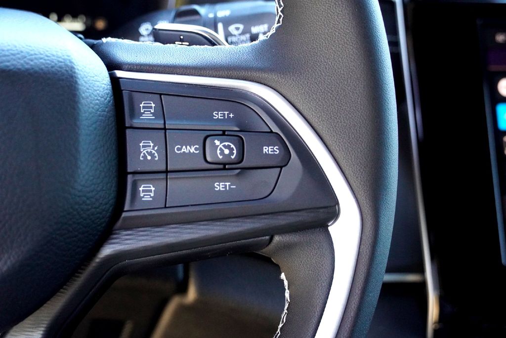 New Car 2025 Jeep Grand Cherokee L  Altitude X For Sale Under $40,000 In Taylor, Texas