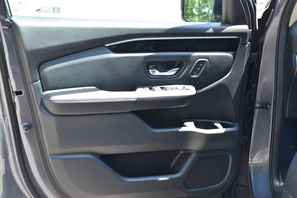 Thumbnail: 2024 Honda Pilot - 14