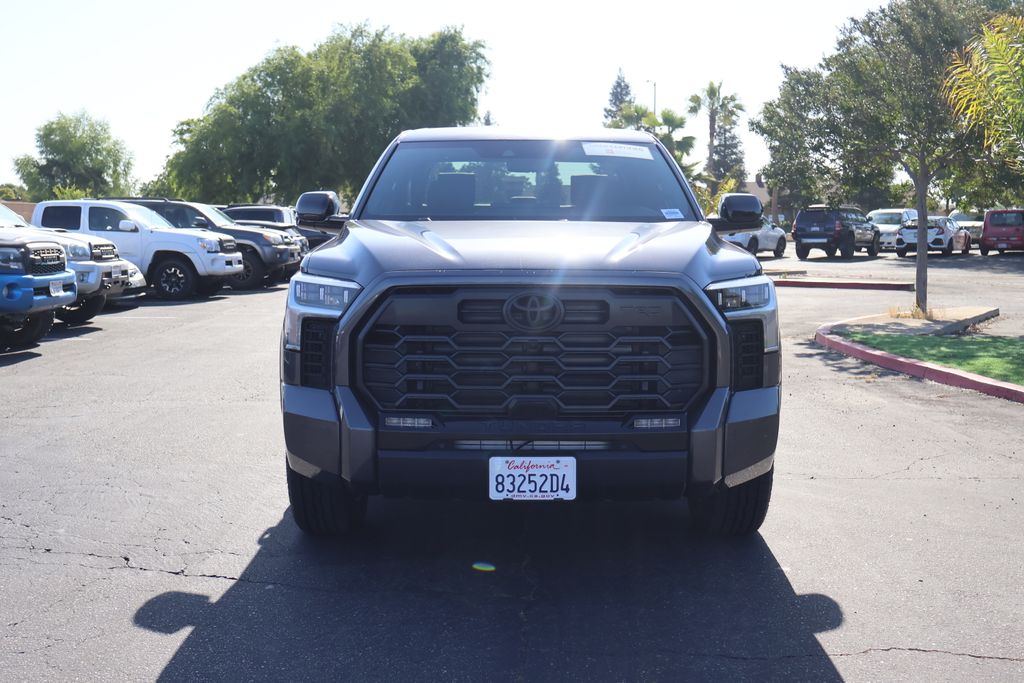 2025 Toyota Tundra SR5 2