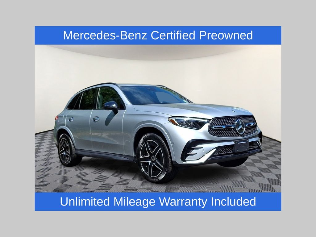 Cirrus Silver Metallic 2025 Mercedes-Benz GLC SUV / Crossover All-Wheel Drive 9-Speed Automatic