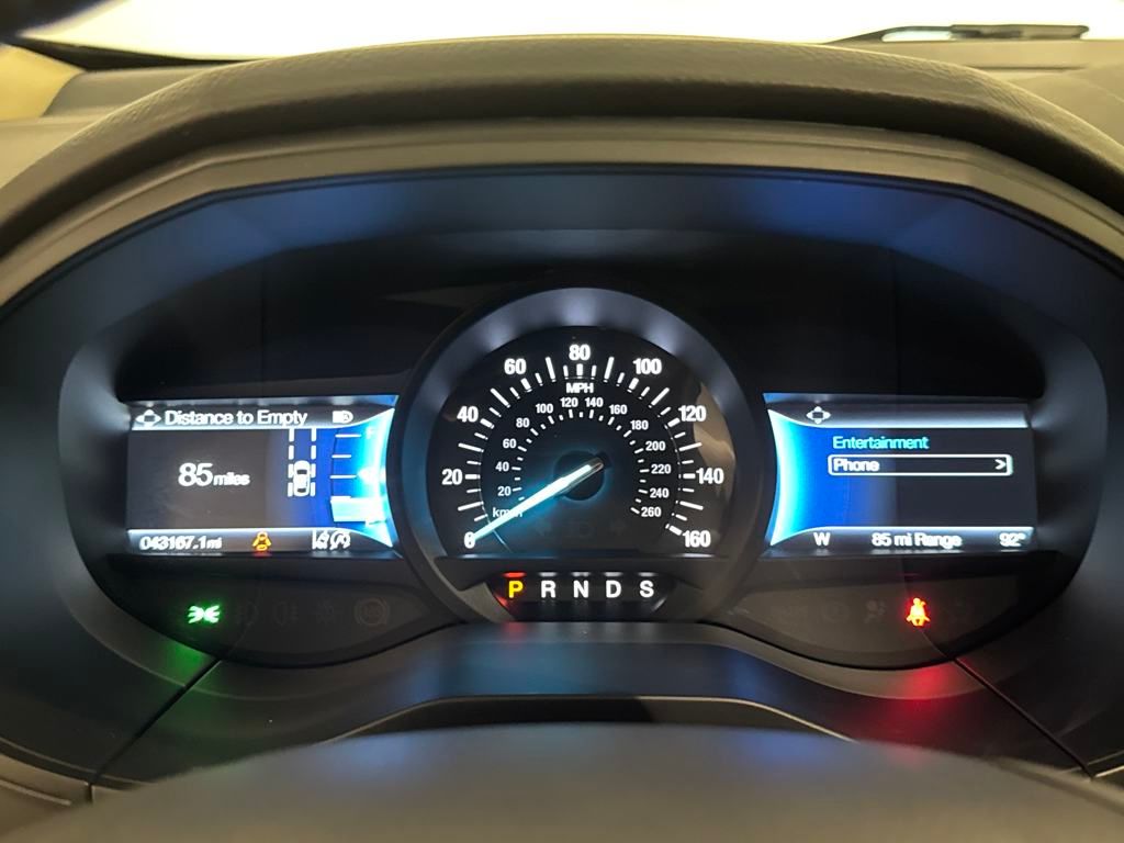 2022 Ford Edge SEL photo 16