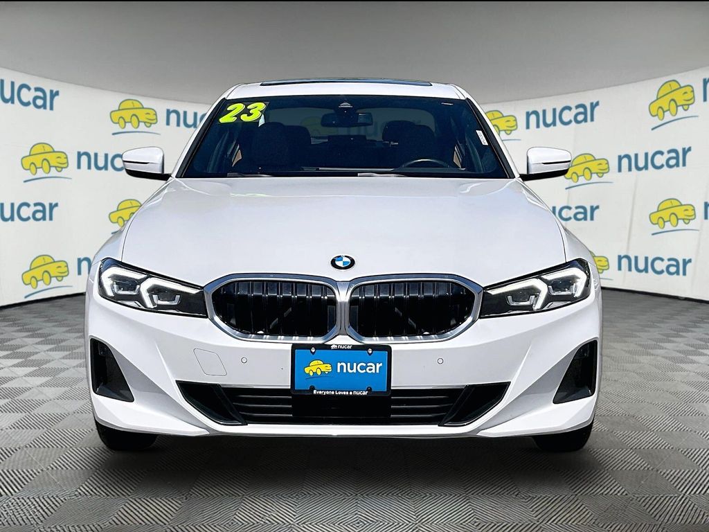 2023 BMW 3 Series — photo 2